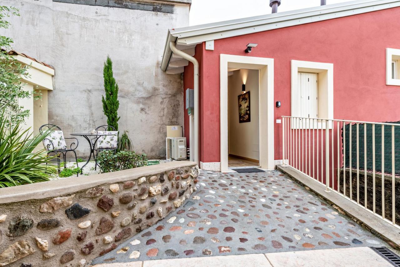 Cavalino Boutique 1 Apartment Cavaion Veronese Exterior photo